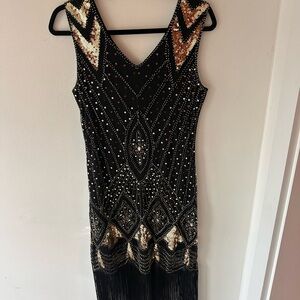 1920’s Flapper Dress Elegant Black and Gold Sequin Dress